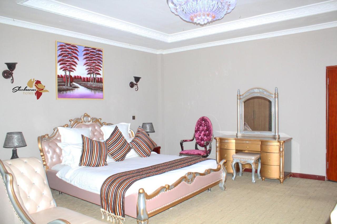 Sherbourne Hotel Kitwe ภายนอก รูปภาพ