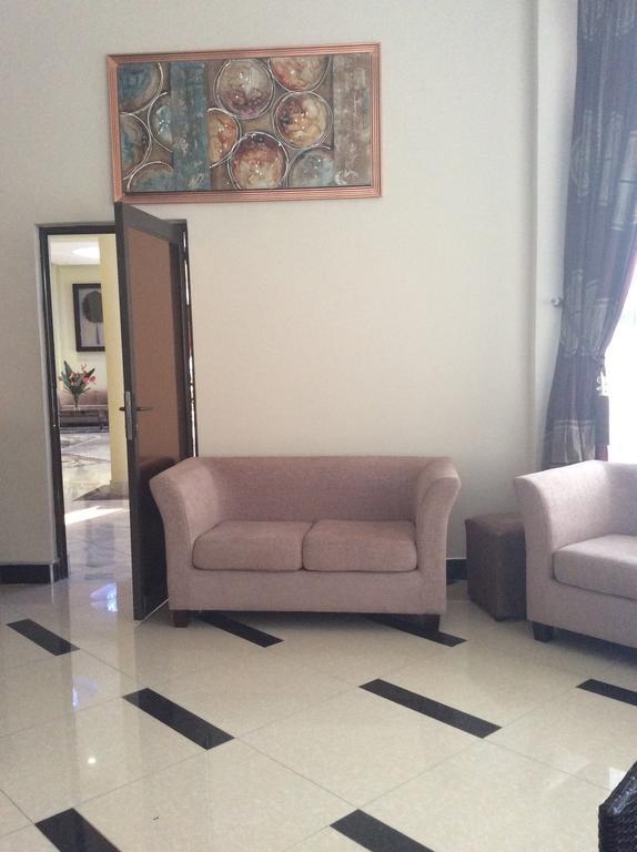 Sherbourne Hotel Kitwe ภายนอก รูปภาพ